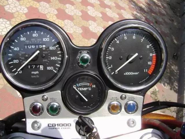 MK电竞-四川信托欲15亿增资扩股:大股东放弃认购 风险处置尚在未定之天(图1) MK电竞