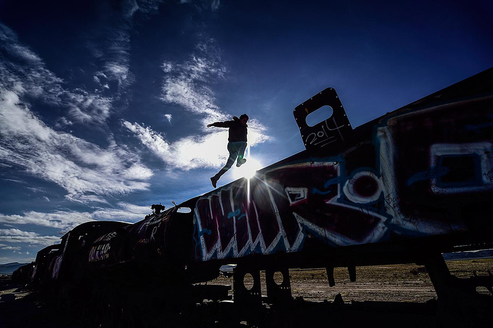 广东珠海市暂停实施珠港互认隔离医学观察政策|MK电竞(图2) MK电竞